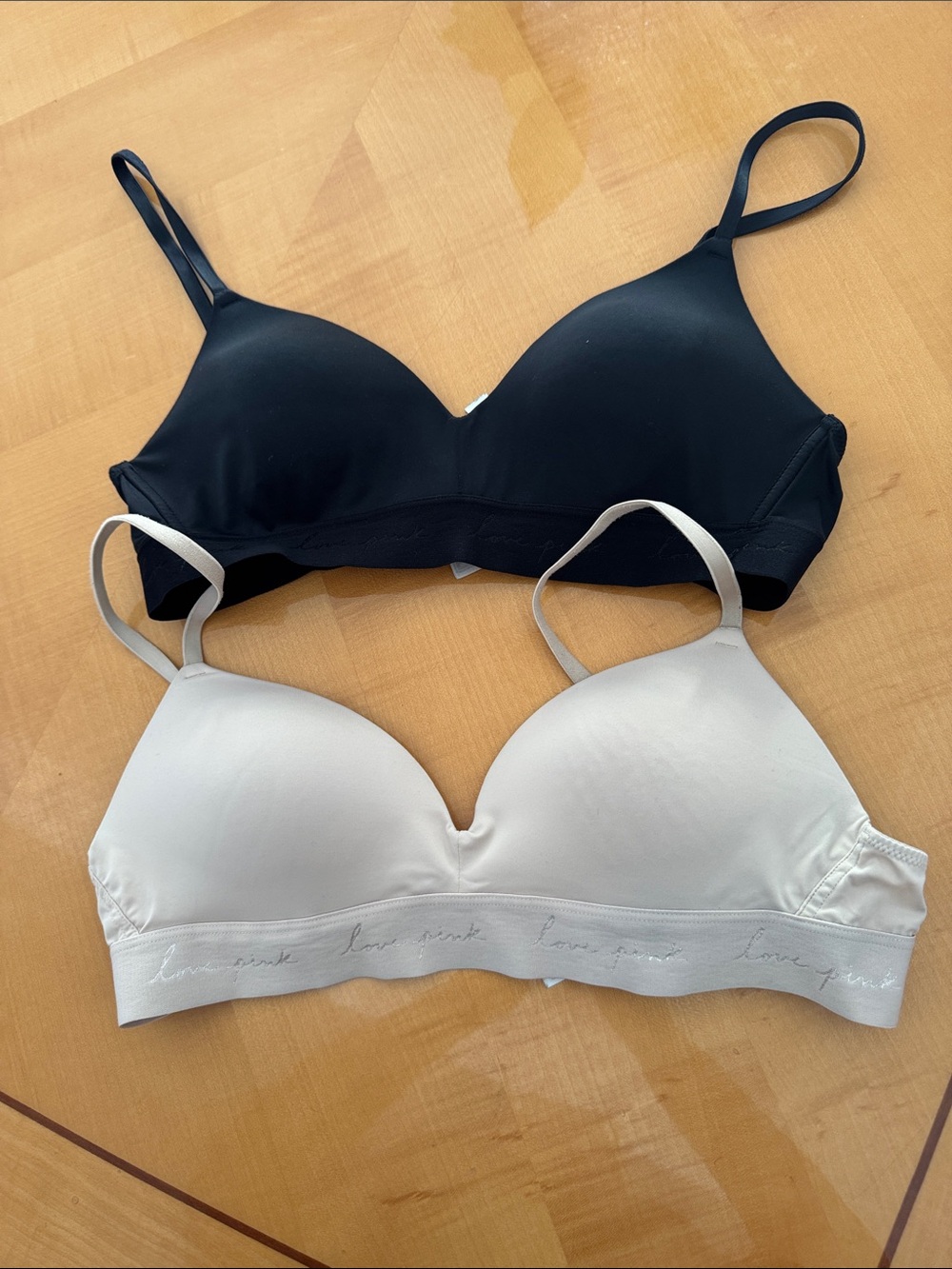 PINK Victoria's Secret Wireless Bras in Black & Cream size 36 b